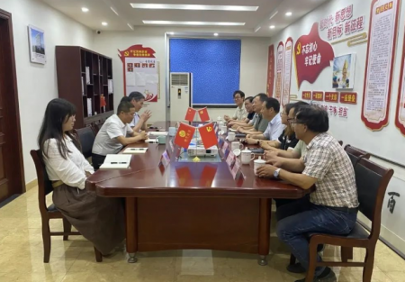 嘉興學院建筑工程學院領導帶隊來訪桐升公司，深化校企合作
